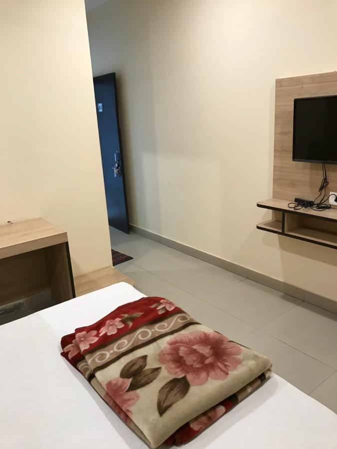 Bulandshahr Hotel Natraj المظهر الخارجي الصورة